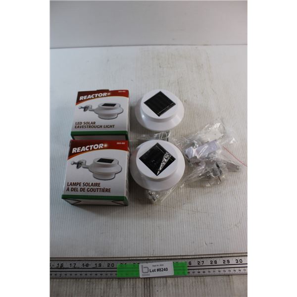 (2) Reactor LED Solar Eavestrough Lights - Untested