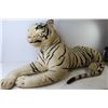 Image 4 : *Stuffed Tiger (dirty)