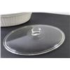 Image 2 : Corningware Oval Casserole Lidded Dish