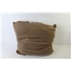 Image 4 : (3) Cushions (12" - 18")