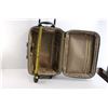 Image 8 : MCLLIN Wheeled Suit Case - Zipper Pulls Are Missing
