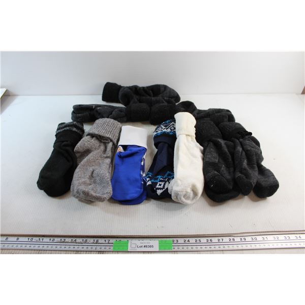 (10) Pairs of Thick Socks