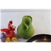 Image 6 : (2) Frying Pans 9'' & 5'', (2) Plush Toys, Pear Decoration and Abody Electronic Pedicure Device