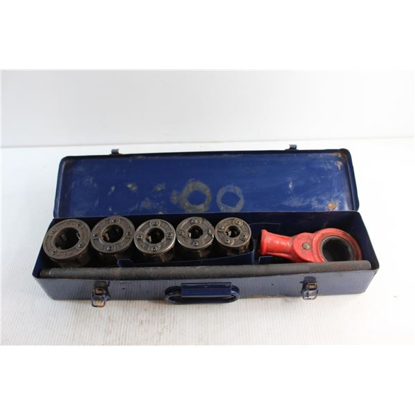 Swordfish Brand Enclosed Ratchet Drop Head Pipe Threader