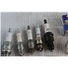 Image 3 : Champion & ACDelco Spark Plugs - Untested