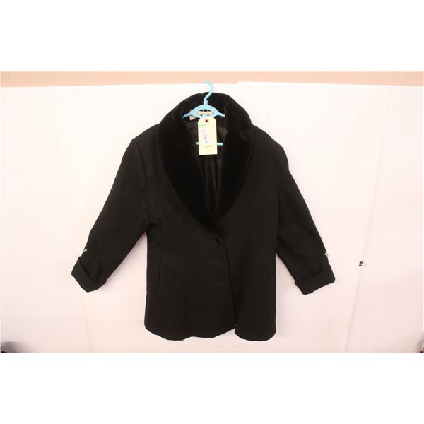 *Classique Outerwear Collection Jacket (unknown size - looks Med-Lg)
