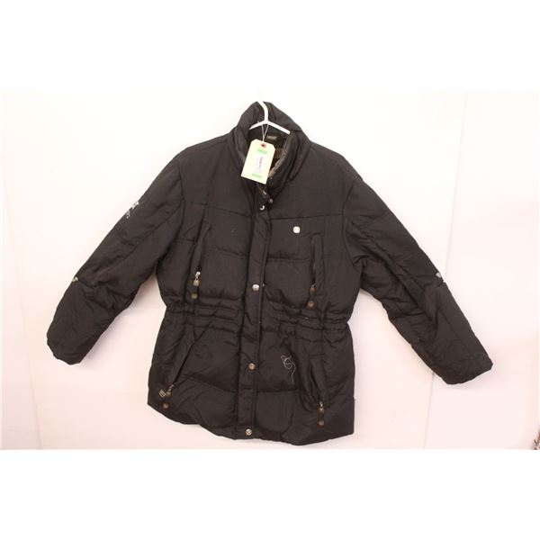*Xntrix - Winter Jacket (Size Lg - make-up on collar)
