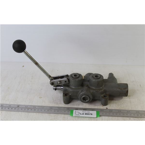 Hydraulic Valve Assembly