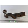 Image 1 : 2 5/16 Ball Hitch