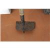 Image 4 : *(2) Scoop Shovels & Hoe