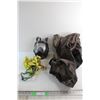 Image 1 : A/C Cover, Gas Mask and Straps