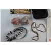 Image 9 : Assorted Cords, Jewelry, Phone Cases and Assorted Items