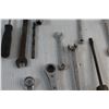 Image 9 : Assorted Ratchet and Imperial Wrenches