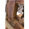 Image 12 : * 14" Barrel Saddle, Cow Country by Circle Y, Padded Seat, 6.5" Wide Gullet. Single Rigging, Rawhide