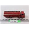 Image 1 : Dinky Toy Esso Fuel Tanker Metal - Scale 1:24 Die Cast Toy Truck