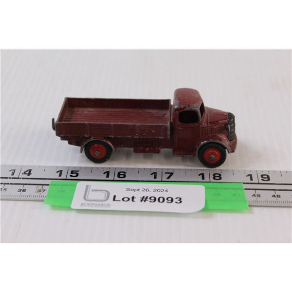 Dinky Toy Austin Farm Truck - 1:43 Model Scale Die Cast Truck
