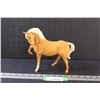 Image 1 : Beswick No.1549 Horse (Head Tucked, Leg up) Palomino Gloss - Repairs to Two Legs