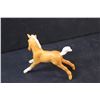 Image 3 : Beswick No. 815 Foal (Small, Stretched, Facing Right) Palomino Gloss