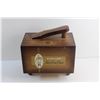 Image 6 : Vintage Esquire Wooden Shoe Care Chest + 14'' Brass Duck Head Shoe Brush + Snowguard Metro Shoe Prot