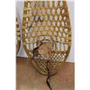 Image 4 : Pair of Vintage Snowshoes - Made in Canada - 14'' x 48''