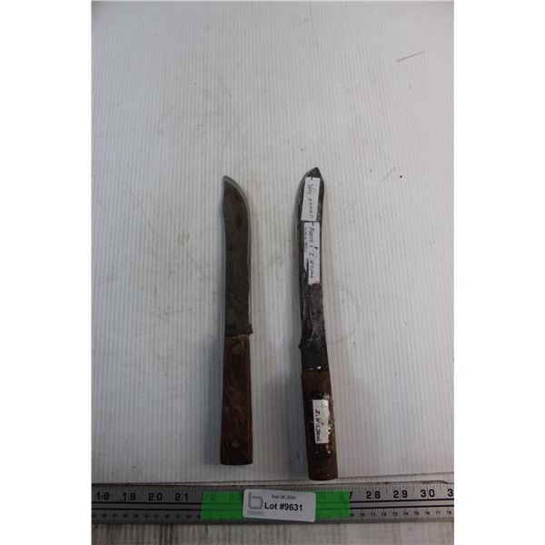 (2) Vintage 7'' and 9'' Fixed Blade Knives with Wooden Handle