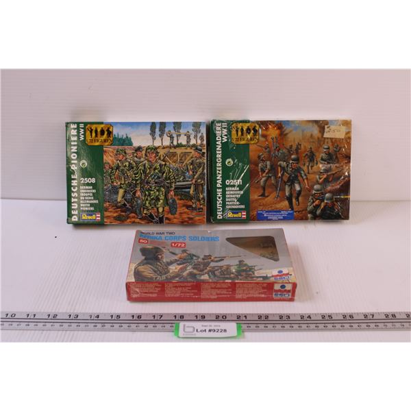 (3) 1:72 Scale Model Figure Kits - WWII - Afrika Corps, German Engineers, German Armoured Infantry