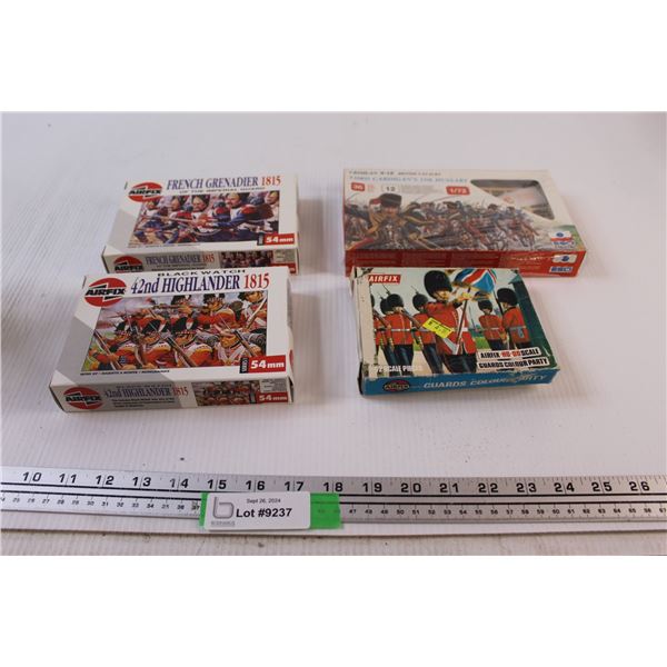 (4) Boxes Soldier Figurine Model Kits - Assorted Scales, (1) Pack is Sealed