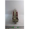 Image 7 : Tonka Firetruck Toy