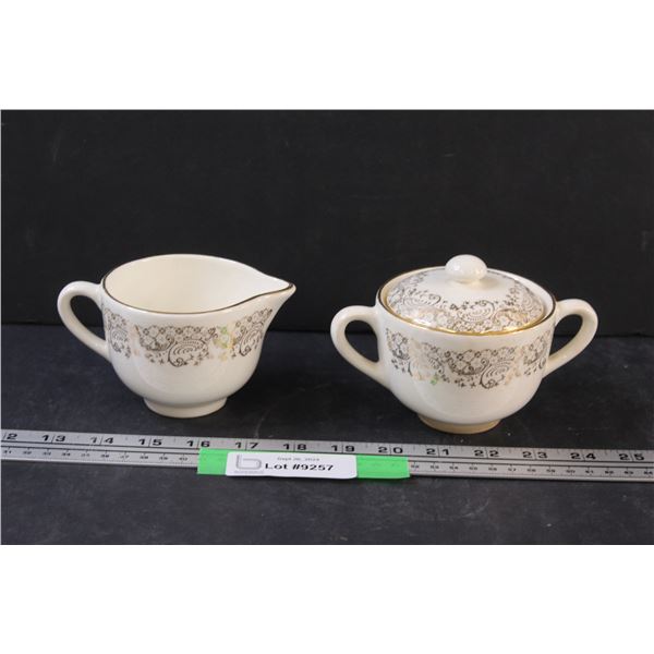 Tudor Rose Pattern Sugar & Creamer Set