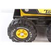 Image 3 : Tonka Strong Arm Toy - 21" x 23" (Plastic)