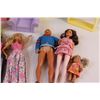 Image 5 : Large Vintage Barbie Lot: Furniture, Clothes, Accessories & Barbie Dolls