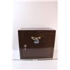 Image 1 : *Homak Locking Gun Case & Ammo Box (Has Adjustable Shelf) - 21" x 10" x 18"
