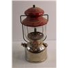 Image 3 : Coleman Kerosene Lantern - 10/57