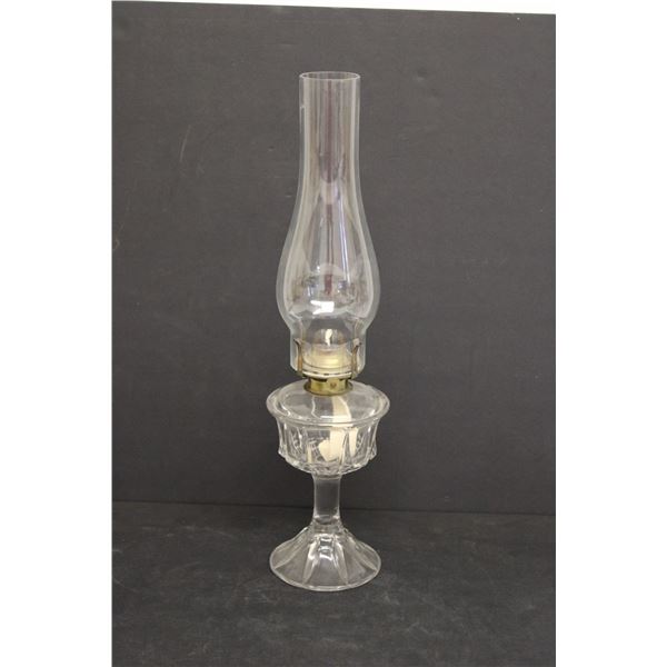 Glass Kerosene Lamp 18'' - Reid's Perfect, Scovill MFG