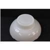 Image 4 : E.O. Brody Milk Glass Bowl - 7" x 3"