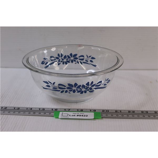 PYREX Blue Flowers & Ribbon Pattern 1.5L Bowl - 8.5" x 3.5"