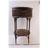 Image 1 : * Vintage Wicker End Table - Some Wear, Top Needs Repair - 27" x 16"