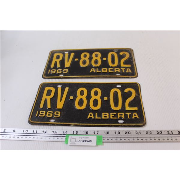 Pair of Alberta License Plates: 1969