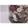 Image 3 : Bick's Jar Full of Buttons