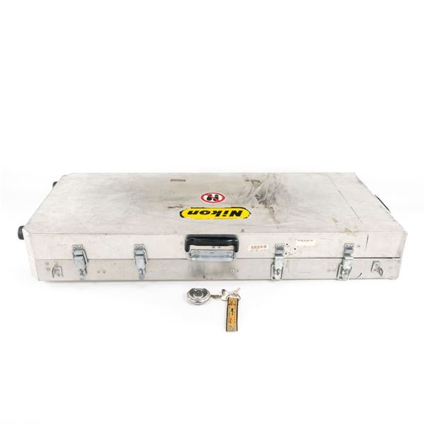 Aluminum Wheeled Takedown Travel Safari Case