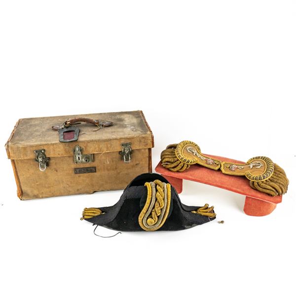 WWII Japanese Navy Captain Hat & Shoulder Boards