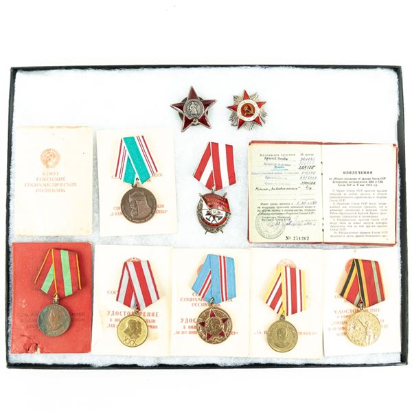 WWII Soviet Russian Named Medal Group-#ed (8)