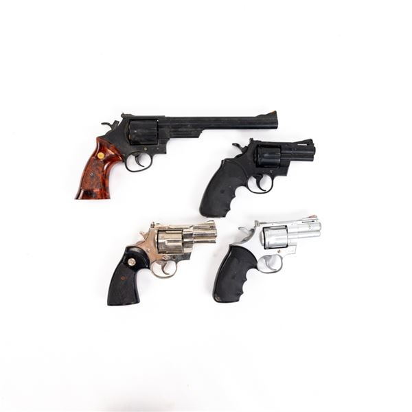 4 Movie Prop Revolvers