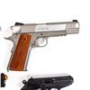 Image 10 : 4 Full Metal Airsoft and BB Pistol Movie Props