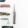 Image 4 : 7 Automatic "Switchblade" Knives
