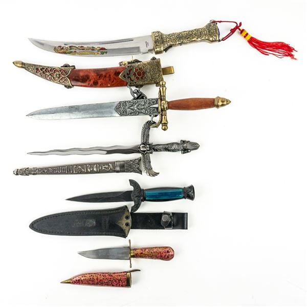 5 Fantasy Daggers