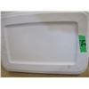 Image 2 : WHITE TOTE C/W LID (19 L)