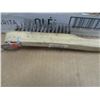 Image 5 : FLAT C/W HARDWARE, TOOLS, MISC