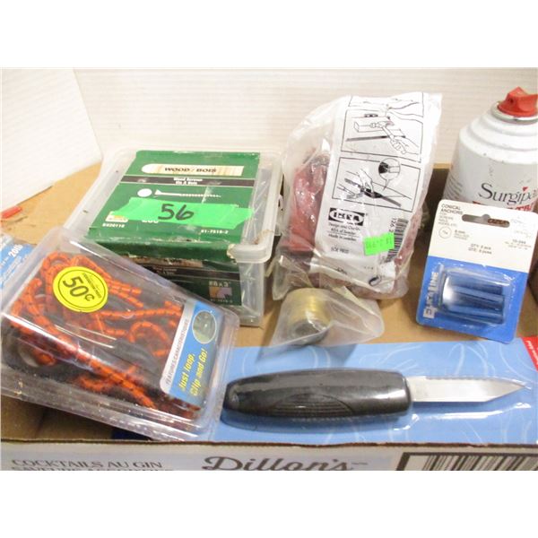 FLAT C/W WOOD SCREWS, STRAPS, MISC