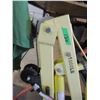 Image 1 : 500 - 1000 LB HYDRAULIC LIFT